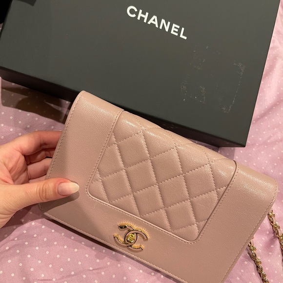 ‼️SOLD‼️ - Picture 2 of 3